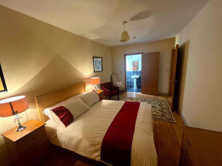 Elegant Rooms And Suites In Knock Knock (Mayo) Exterior foto